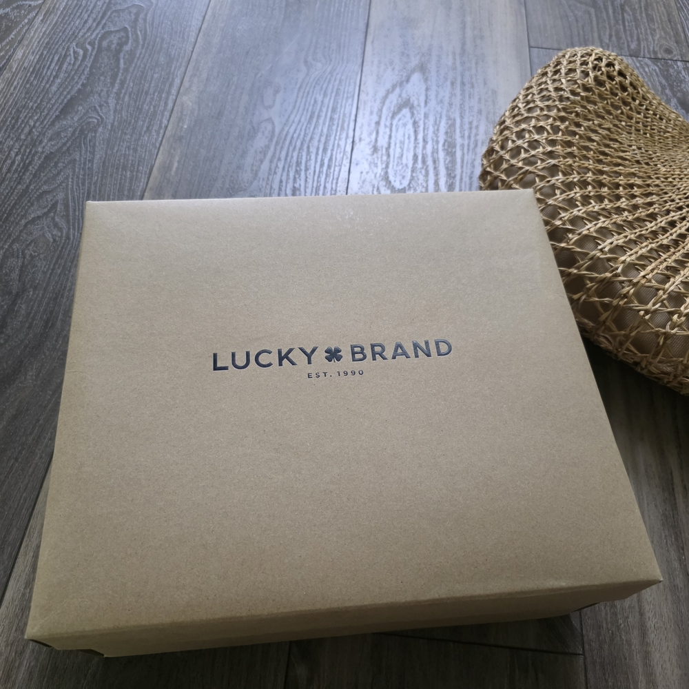 NEW Lucky Brand Leather Ankle Boots - Picture 5 of 6